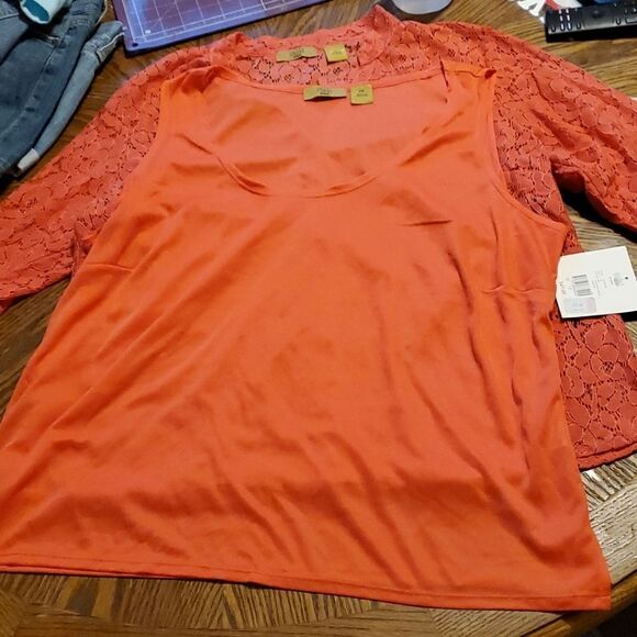 Valerie Stevens lace button top and tank new - Picture 1 of 9